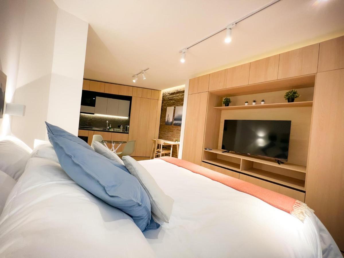 Hom L Departamento Tipo En Lastarria 2pax Santiago